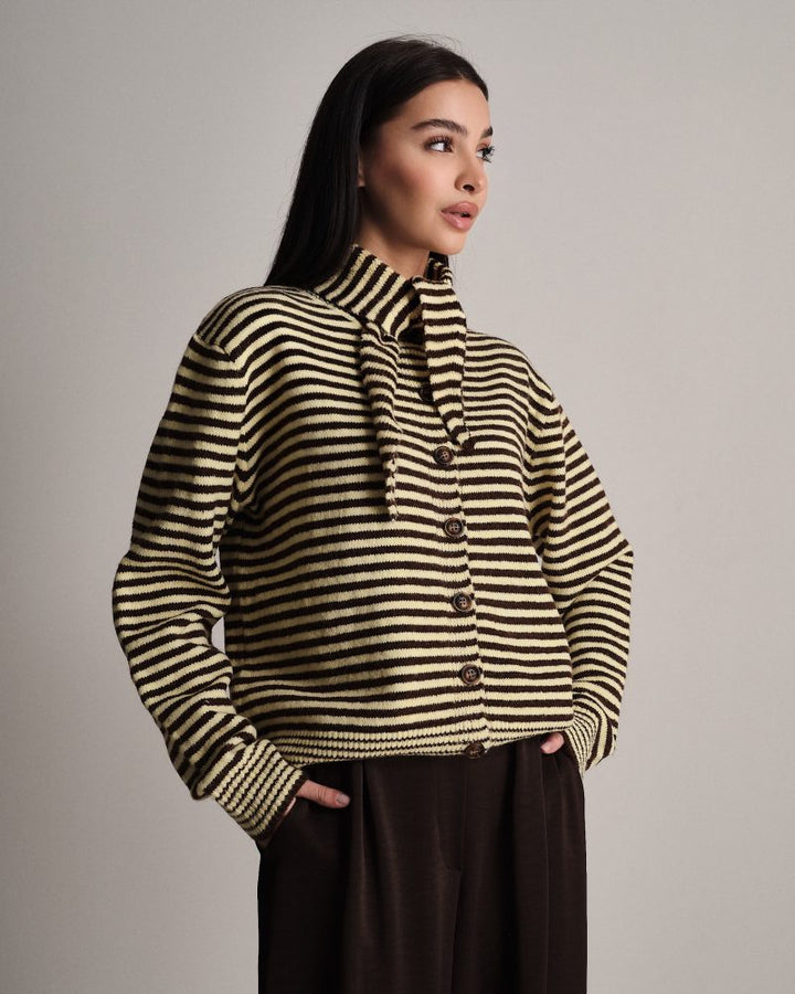 Cardigan a righe con sciarpa