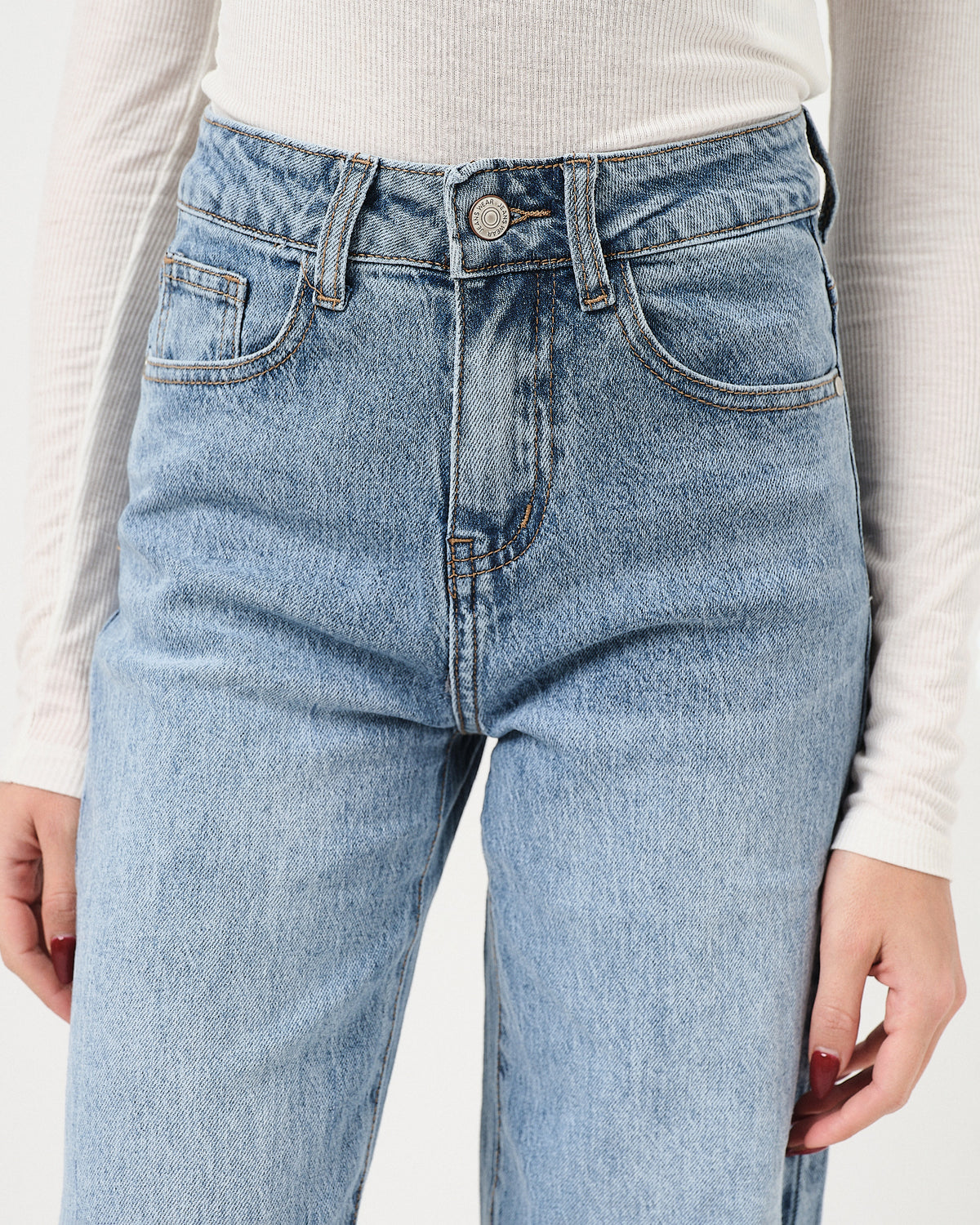 Denim wide leg chiaro con balza