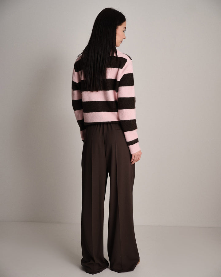 Pantalone in crêpe con pence