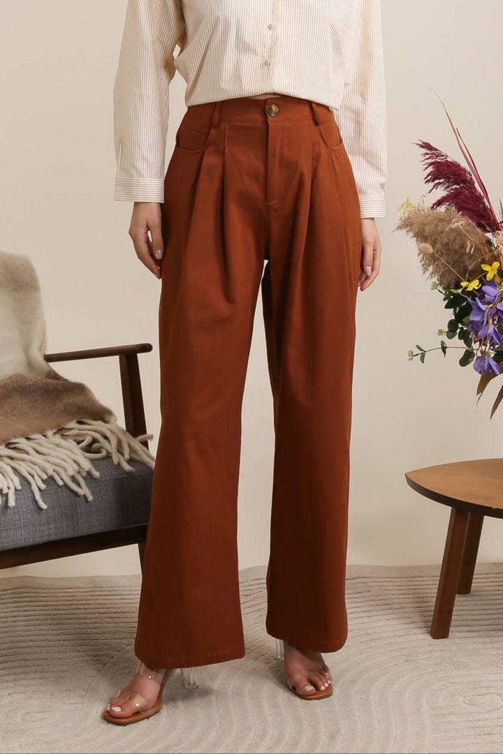 Pantaloni a Gamba Larga e Pinces